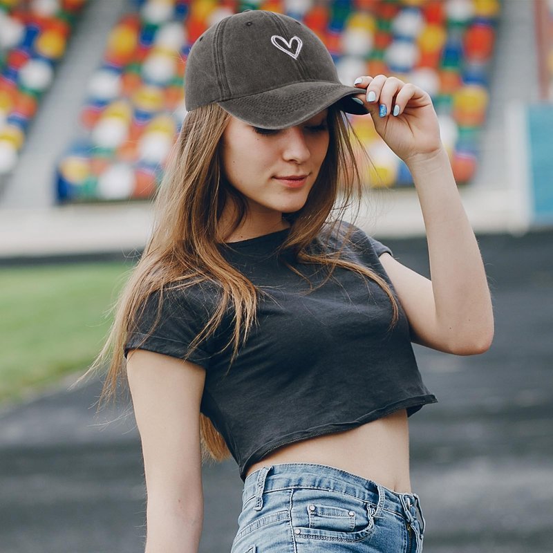 ANLIOTO 2 Pack Heart Baseball Caps for Women Men, Cute Adjustable Washed Sun Hats for Outdoor Running Golf Black Grey