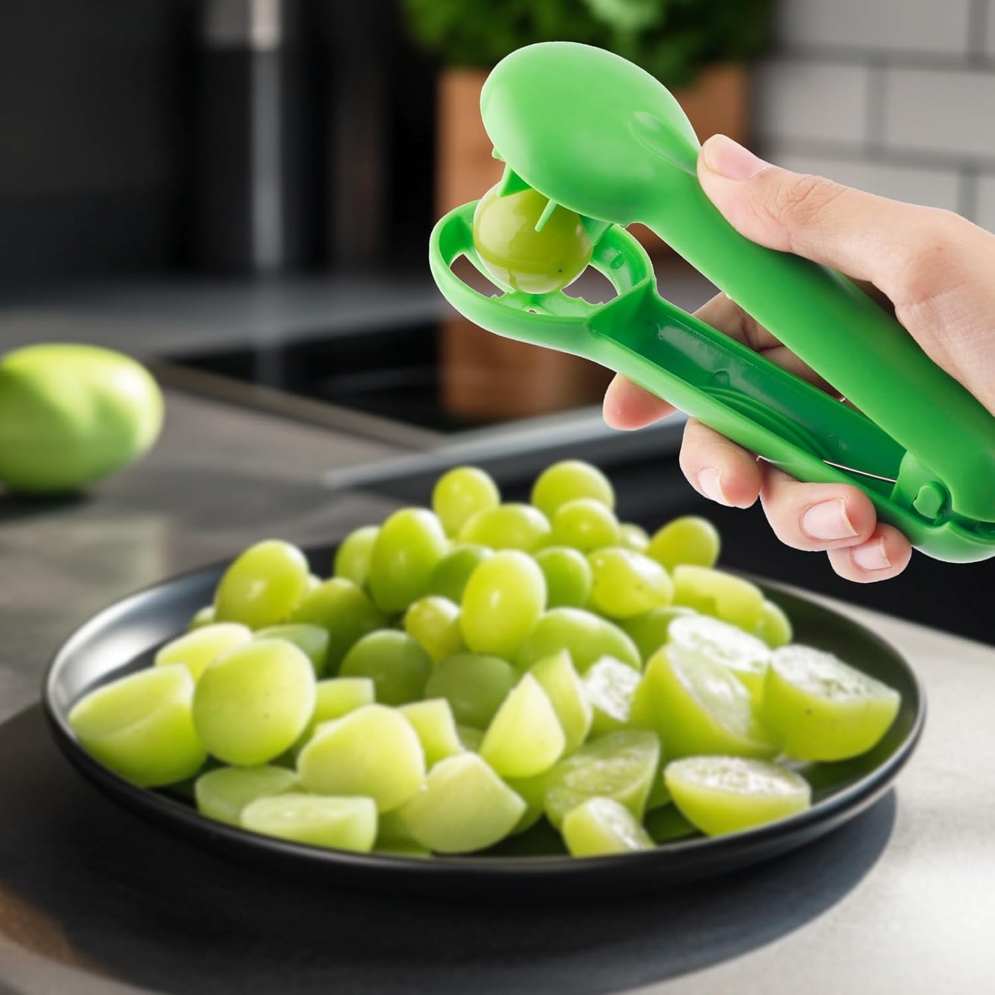 Skiennix Grape Cutter - ABS Fruit Slicer for Kids | Ideal for Tomatoes, Strawberries & More