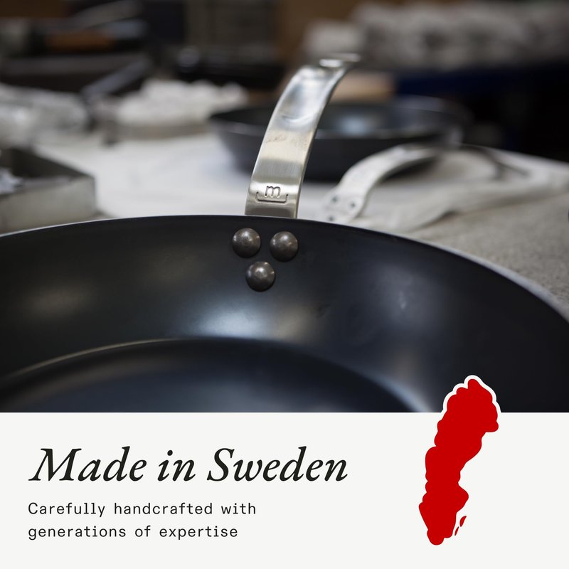 Made In Cookware | Seasoned 17" Round Carbon Steel Griddle + Grill Press - (Like Cast Iron, but Better) | Professional Cookware | Crafted in Sweden | Induction Compatible