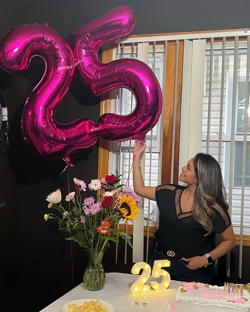 Hot Pink Number 60 Balloon - 40 Inch 60th Birthday Decorations for Women | Vibrant Party Supplies