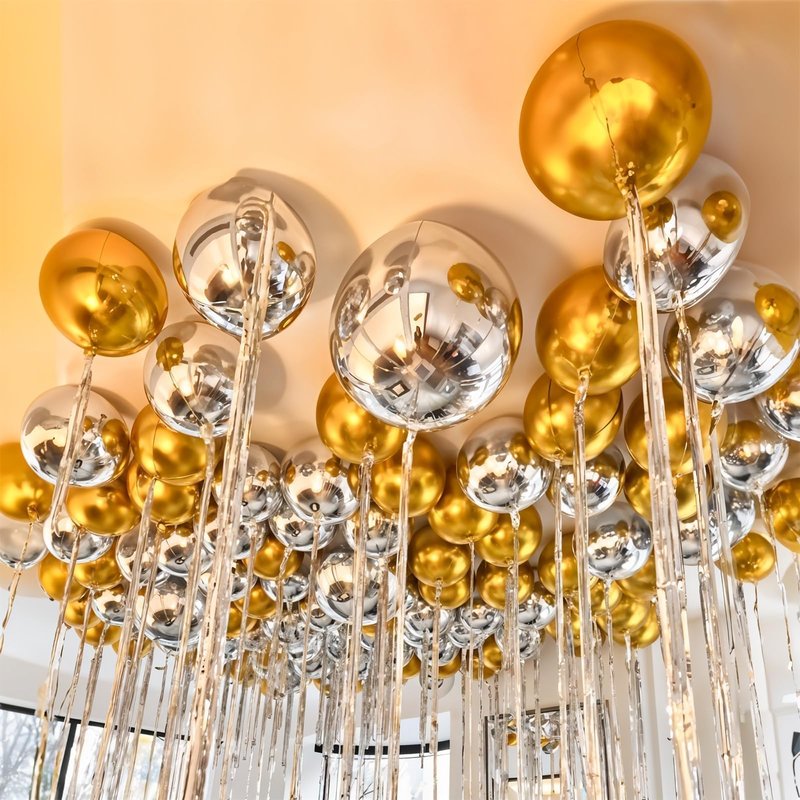 12Pcs Silver Round Foil Balloons, 22" 15" 10" 4D Ball Balloons, Metallic Silver Foil Balloon for Birthday Graduation Christmas New Year Eve Disco Party Backdrop Decorations