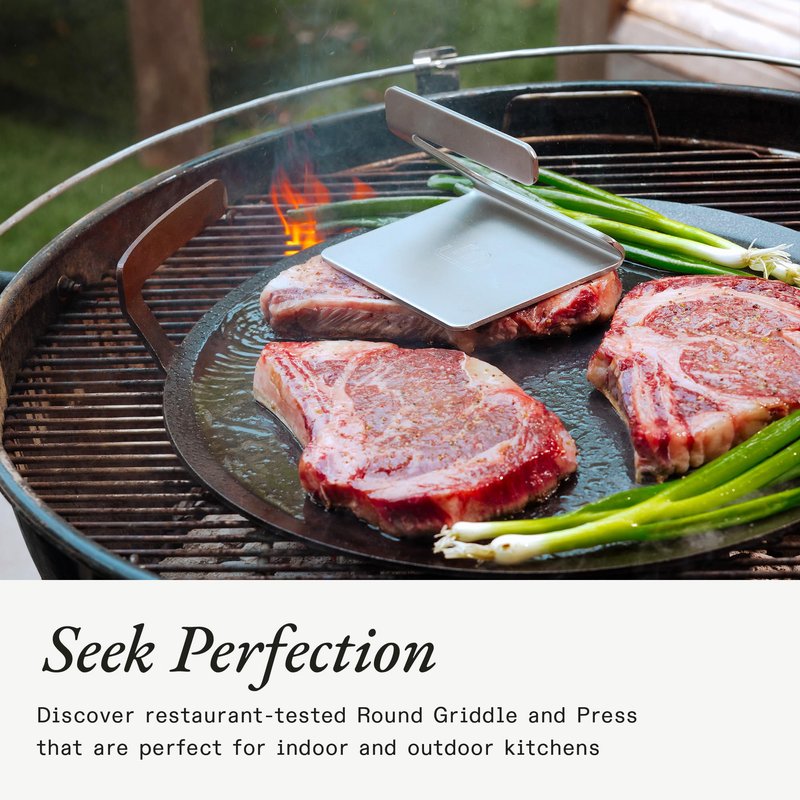 Made In Cookware | Seasoned 17" Round Carbon Steel Griddle + Grill Press - (Like Cast Iron, but Better) | Professional Cookware | Crafted in Sweden | Induction Compatible
