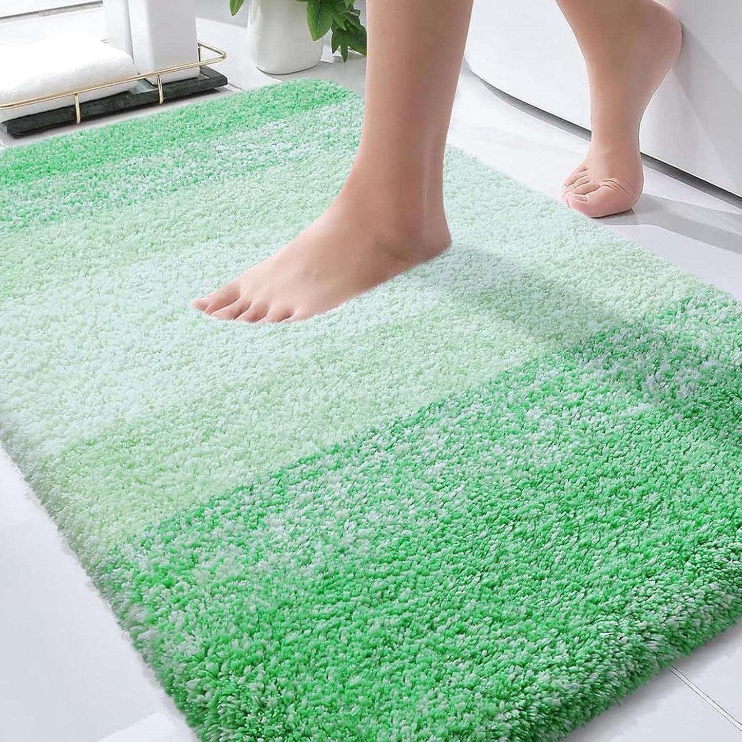 OLANLY Bathroom Rugs - Extra Soft Microfiber Mat 36x24 | Quick Dry & Machine Washable, Green