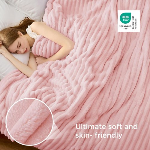 Bedsure GentleSoft Coral Pink Fleece King Blanket - Super Soft Cozy Comfort, 108x90 Inches