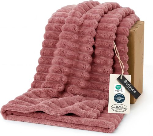 Bedsure GentleSoft Twin Blanket - Cozy Dusty Pink Fleece Throw for Couch, 60x80 Inches